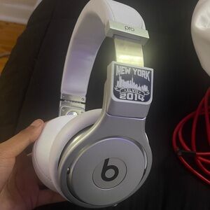 Beats Pro